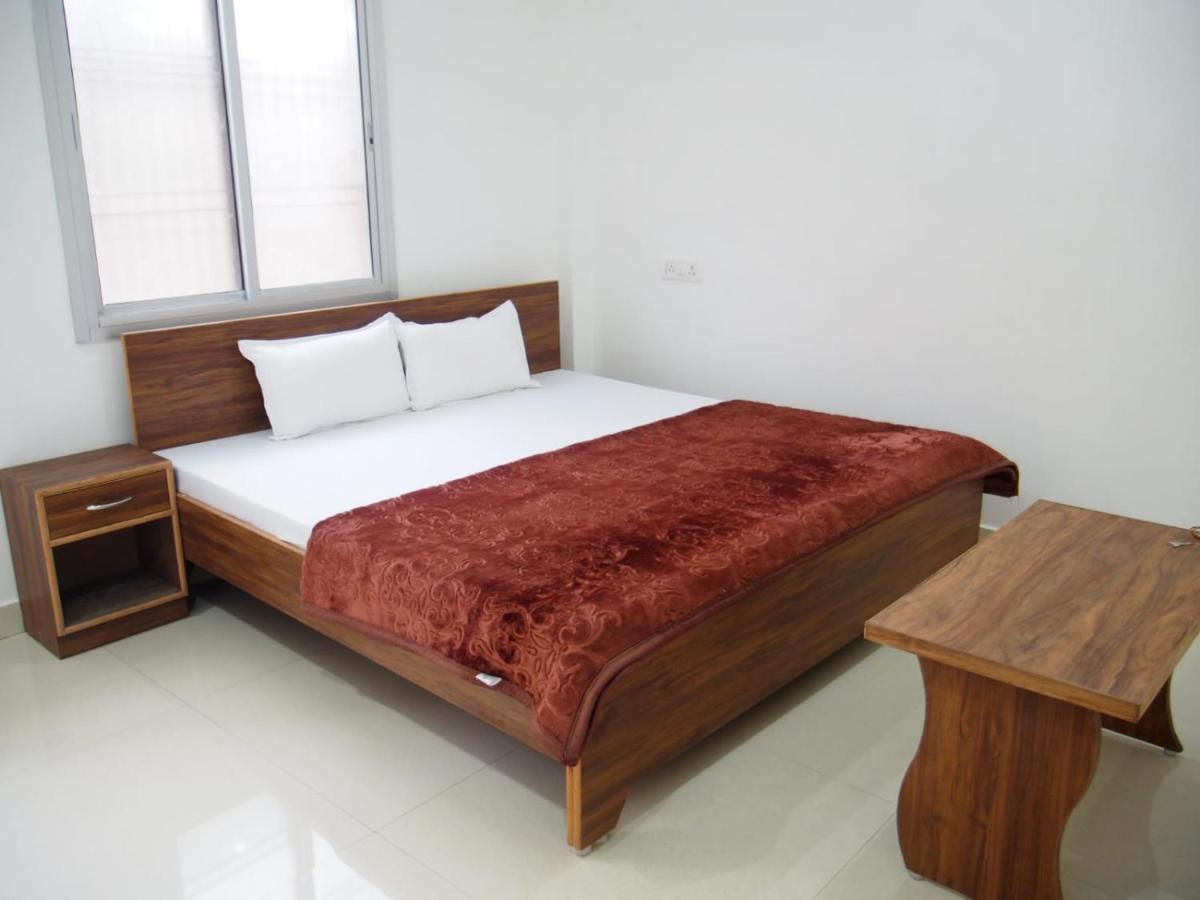 Lotus Paying Guest House Varanasi Exterior photo