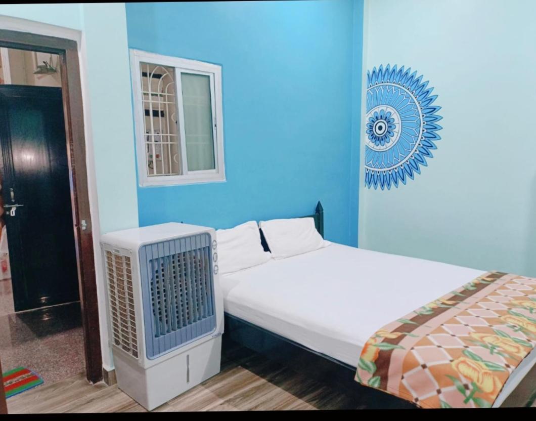 Lotus Paying Guest House Varanasi Exterior photo