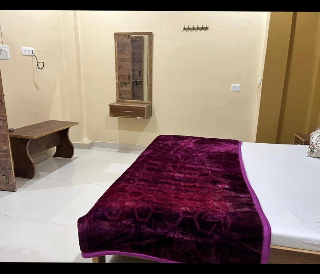 Lotus Paying Guest House Varanasi Exterior photo