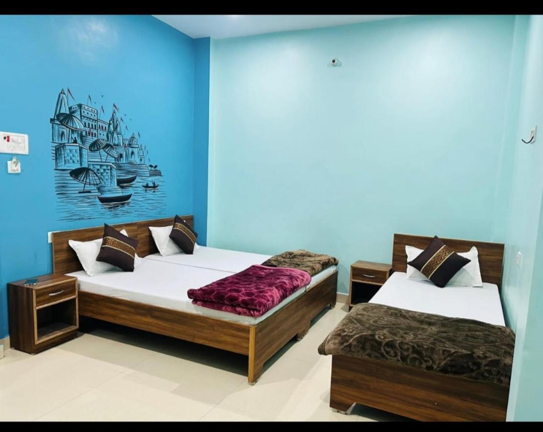 Lotus Paying Guest House Varanasi Exterior photo